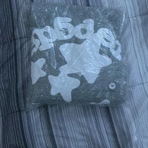 Grey and White Star sp5der